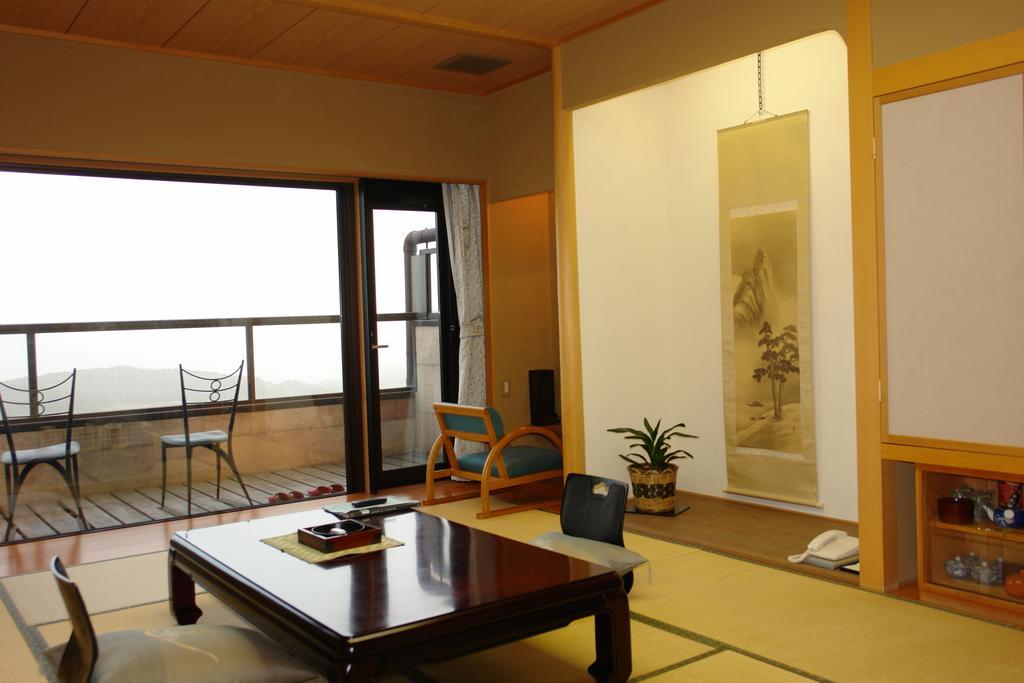 Kounkaku Hotell Nihonmatsu Exteriör bild