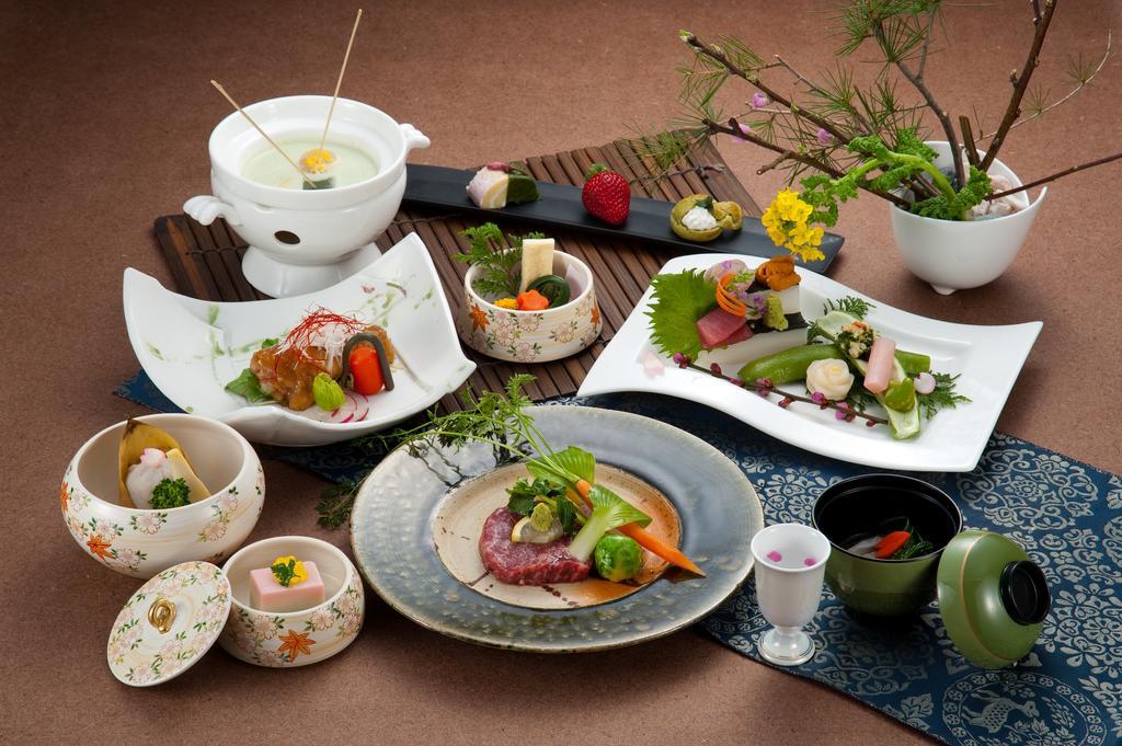 Kounkaku Hotell Nihonmatsu Exteriör bild